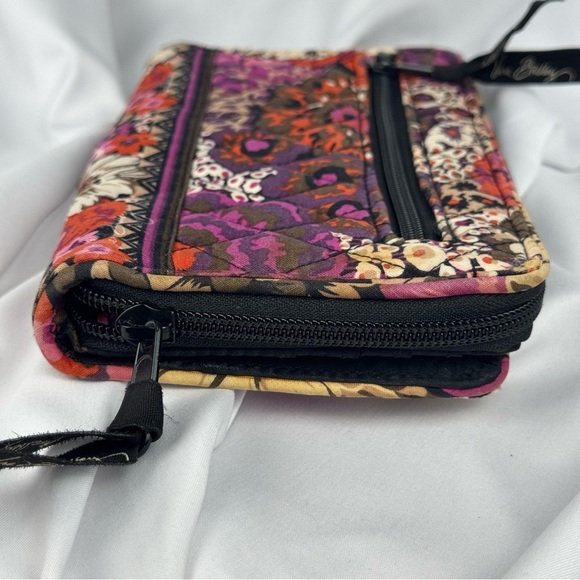Vera Bradley Turn Lock - Zip around Wallet - RoseWood - Good Condition - Picture 7 of 16